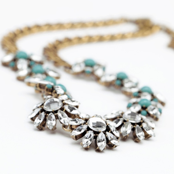 statement necklace - Picture 4 of 4